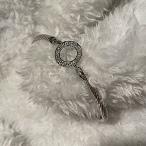 Sterling Silver - O - Bracelet / Bangle